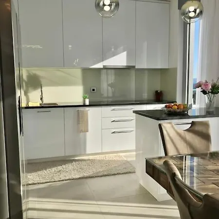 Apartament Luxury With Sea View *